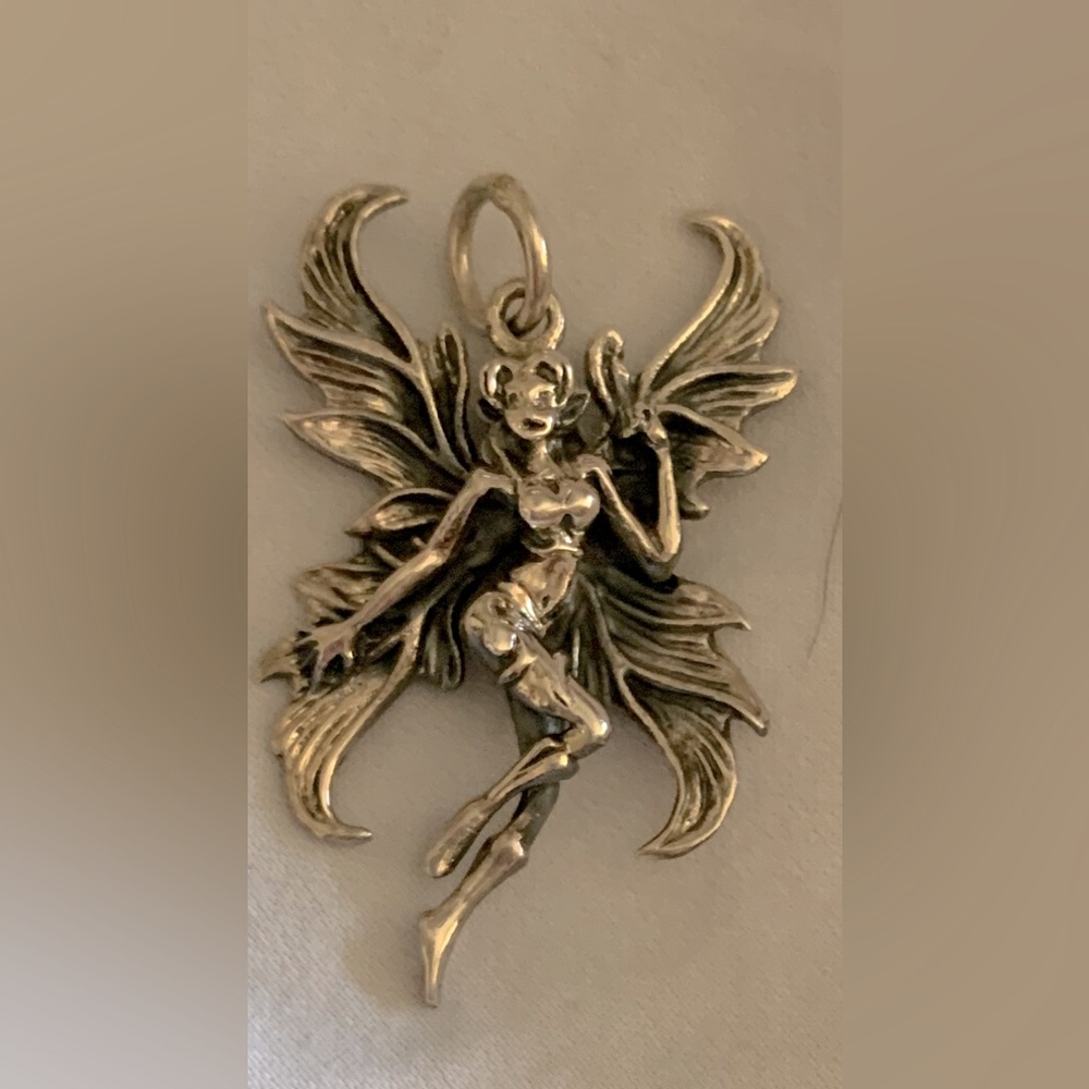 925 Sterling Fairy pendant without chain